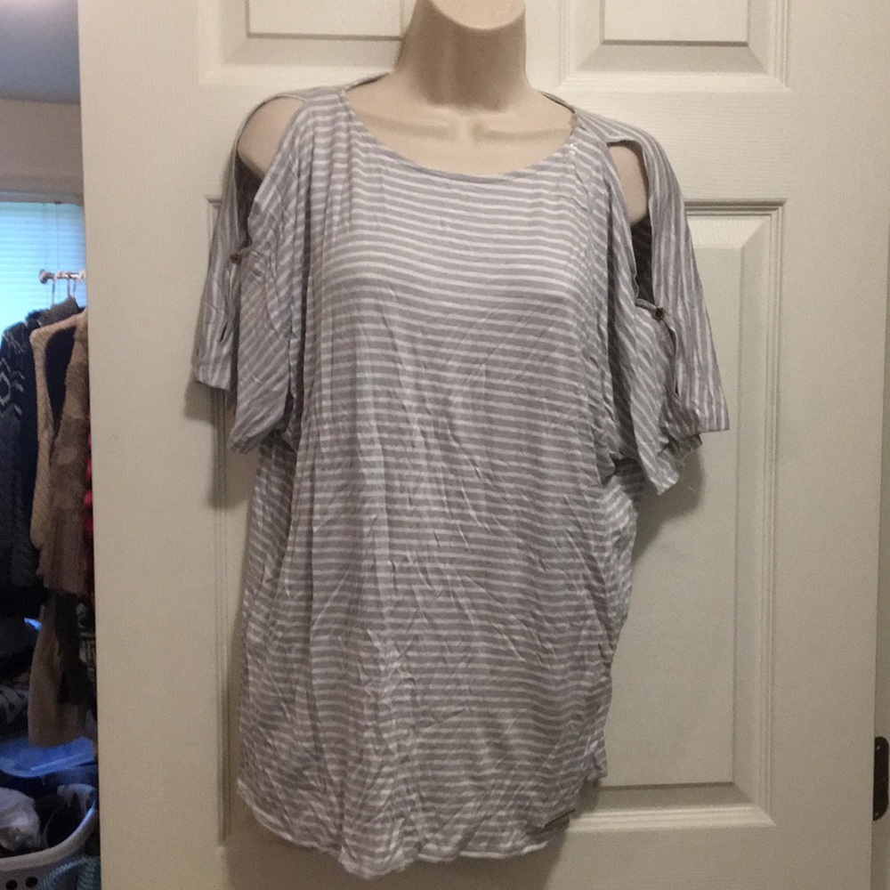 Grey off the shoulder striped tee